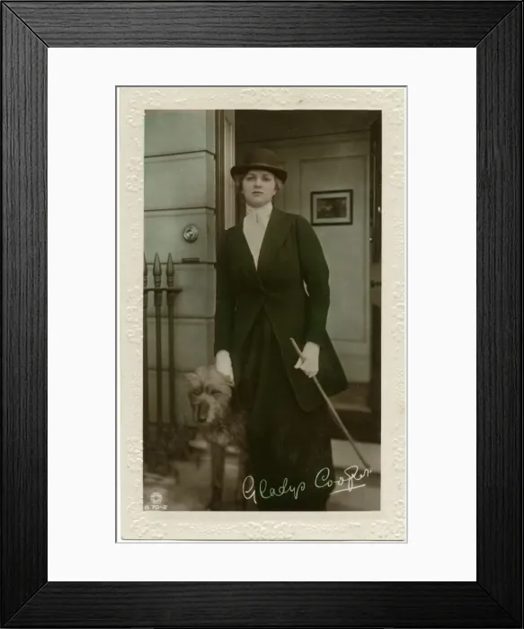 Framed Print : Gladys Cooper Framed Print : Gladys Cooper