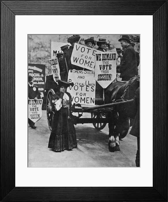 Framed Print : London Demo / 1906 Framed Print : London Demo / 1906
