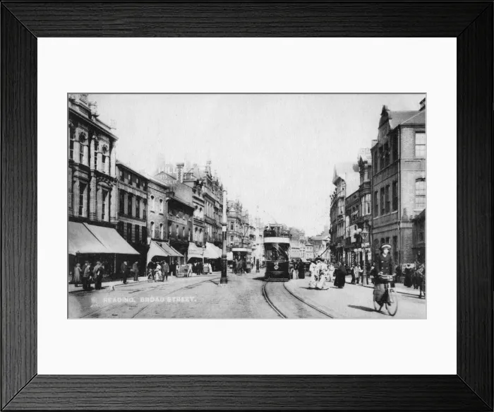 Framed Print : Reading / Broad Street Framed Print : Reading / Broad Street