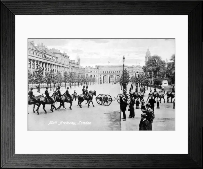 Framed Print : Pall Mall / Admiralty Arch Framed Print : Pall Mall / Admiralty Arch