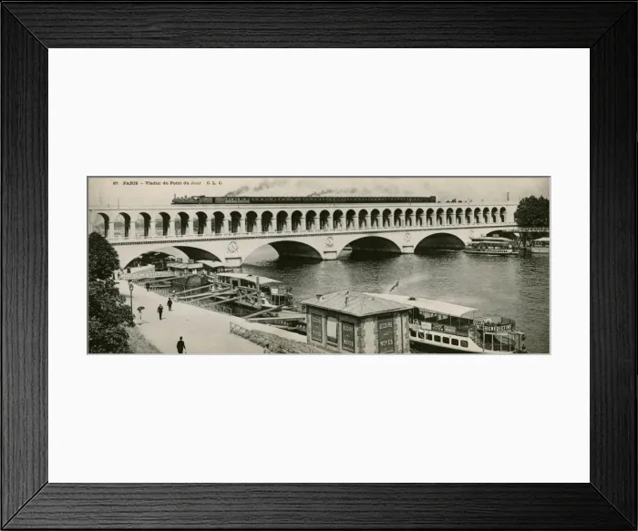 Framed Print : Paris Bridge Point Jour Framed Print : Paris Bridge Point Jour