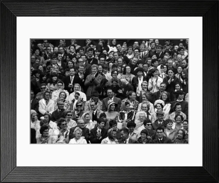 Framed Print : Wimbledon Crowd 1974 Framed Print : Wimbledon Crowd 1974