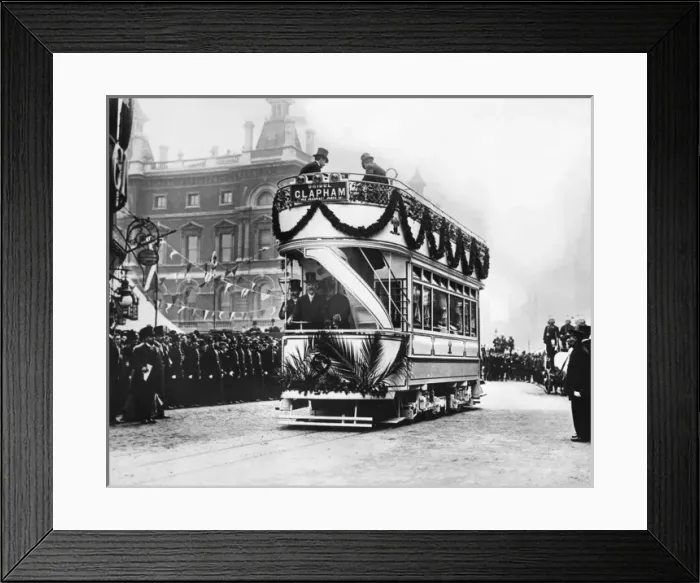 Framed Print : Electric Tram London 2 Framed Print : Electric Tram London 2