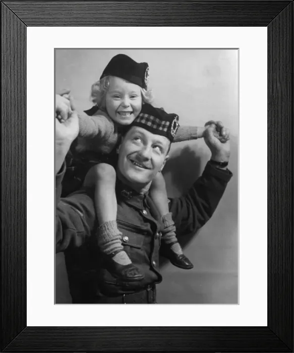 Framed Print : Daddys Home Framed Print : Daddys Home