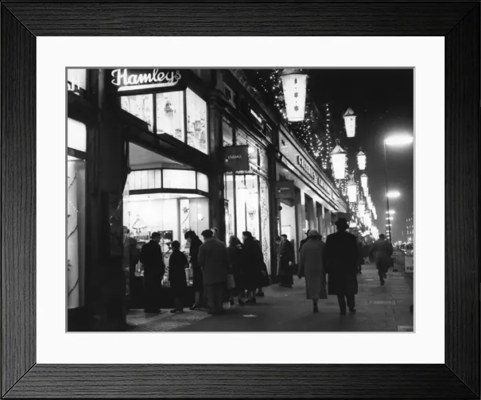 Framed Print : Xmas Toy Shopping Framed Print : Xmas Toy Shopping