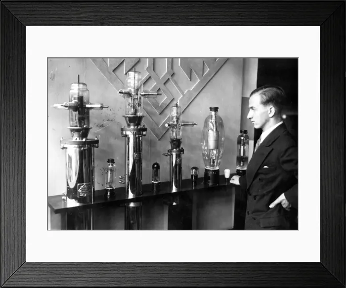 Framed Print : Berlin Radio Exhibition Framed Print : Berlin Radio Exhibition