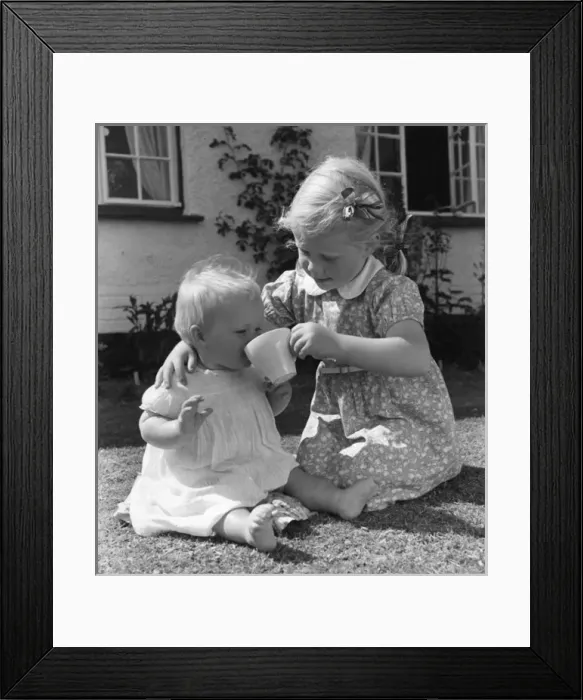 Framed Print : Having a Cuppa Framed Print : Having a Cuppa