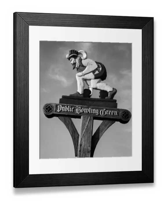 Framed Print : Francis Drake Bowling Framed Print : Francis Drake Bowling