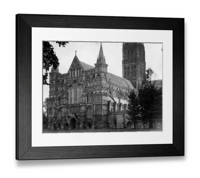Framed Print : Salisbury Cathedral Framed Print : Salisbury Cathedral