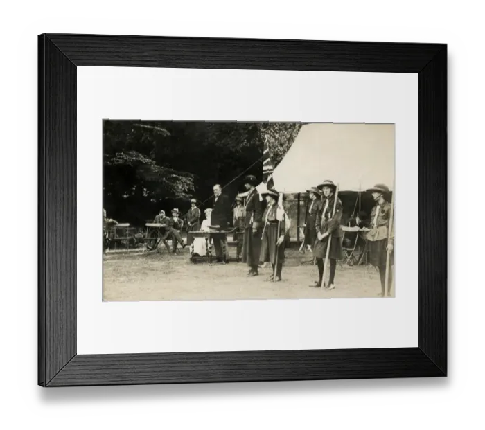 Framed Print : Presentation of Certificates to Kent / 178 Birchington VAD Framed Print : Presentation of Certificates to Kent / 178 Birchington VAD