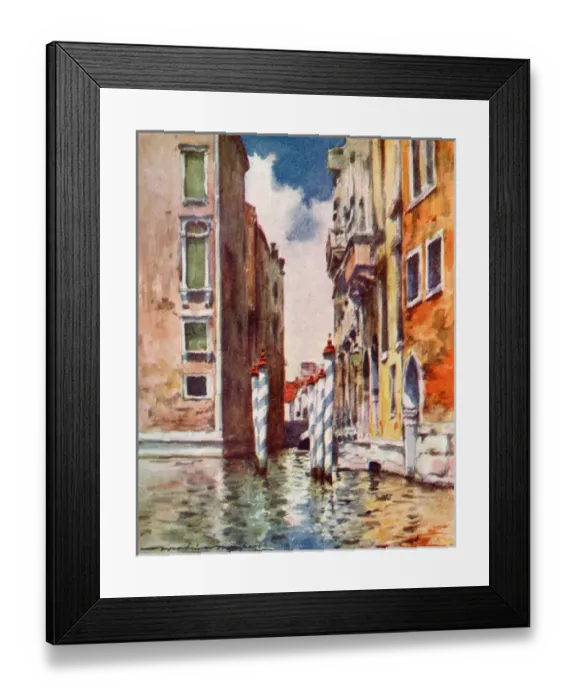 Framed Print : A narrow Canal - Venice, Italy Framed Print : A narrow Canal - Venice, Italy