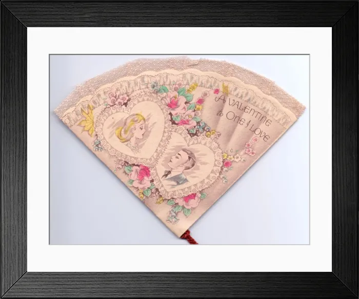 Framed Print : Valentine card in the form of a fan Framed Print : Valentine card in the form of a fan