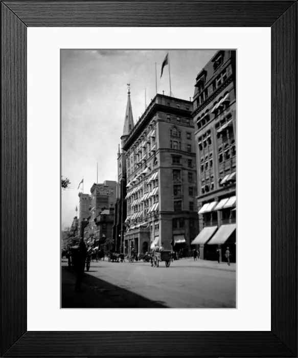 Framed Print : Hotel Hollandaise, 5th Avenue, New York Framed Print : Hotel Hollandaise, 5th Avenue, New York