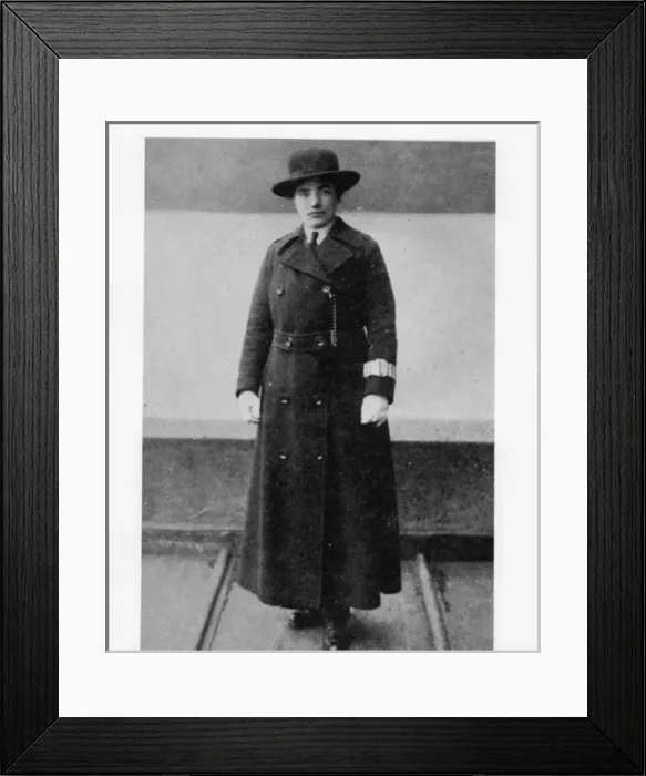 Framed Print : Early woman police officer, WW1 Framed Print : Early woman police officer, WW1