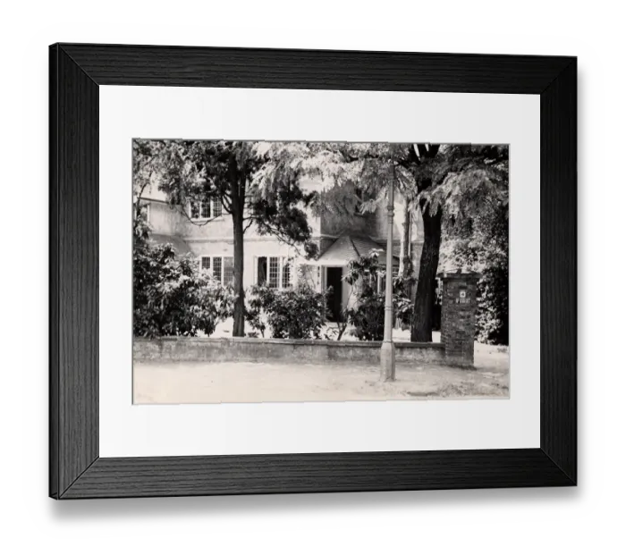 Framed Print : Hartley, Plymouth Framed Print : Hartley, Plymouth