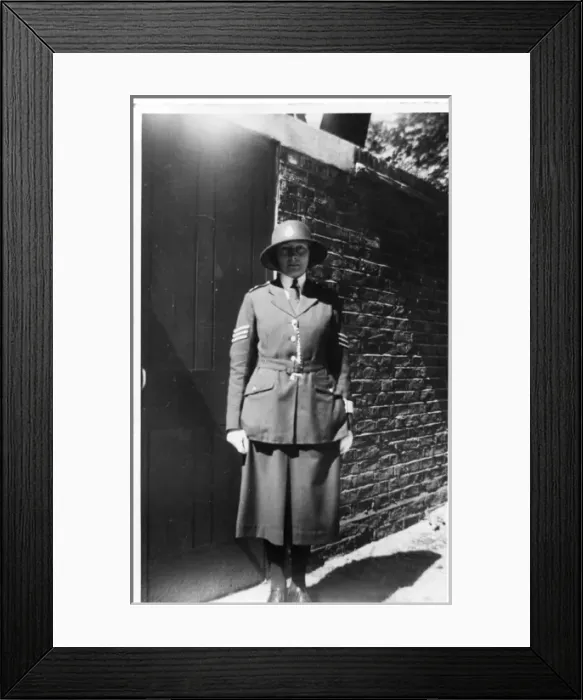 Framed Print : Woman police officer posing in uniform, London, WW2 Framed Print : Woman police officer posing in uniform, London, WW2