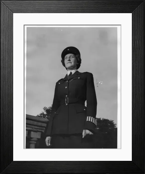 Framed Print : Woman police officer in Bather uniform, London Framed Print : Woman police officer in Bather uniform, London