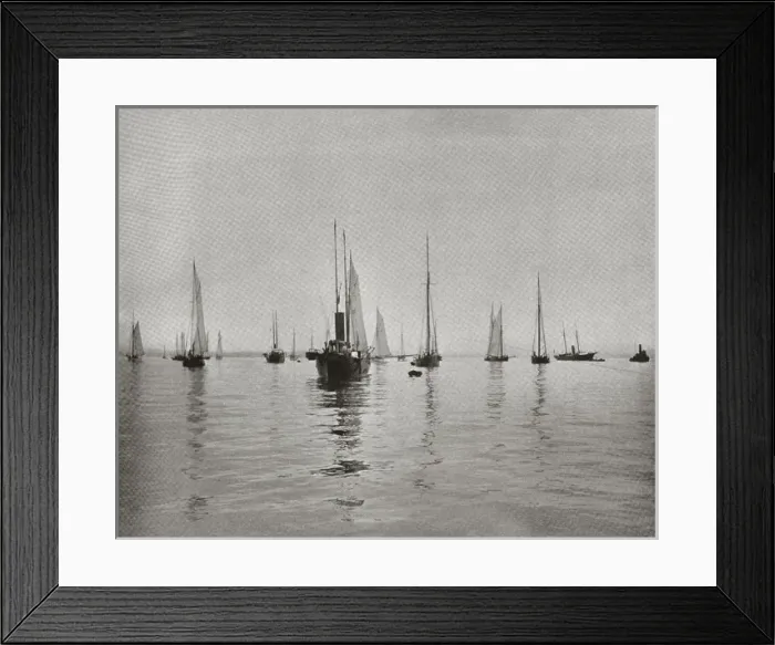 Framed Print : Boats on New York Bay, USA Framed Print : Boats on New York Bay, USA