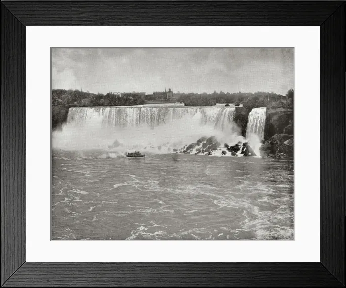 Framed Print : Horseshoe Falls, Niagara, Canada Framed Print : Horseshoe Falls, Niagara, Canada