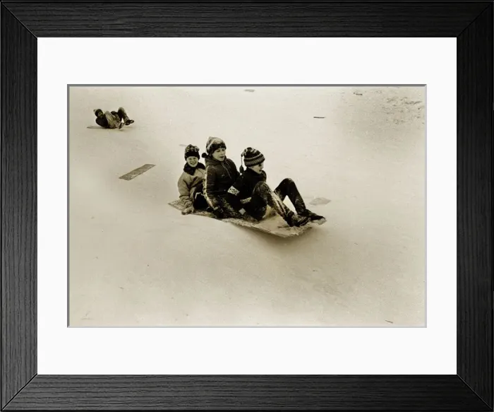 Framed Print : Snow scene with children on sledge - Moscow Framed Print : Snow scene with children on sledge - Moscow