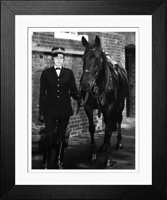 Framed Print : Woman police officer with horse, London Framed Print : Woman police officer with horse, London