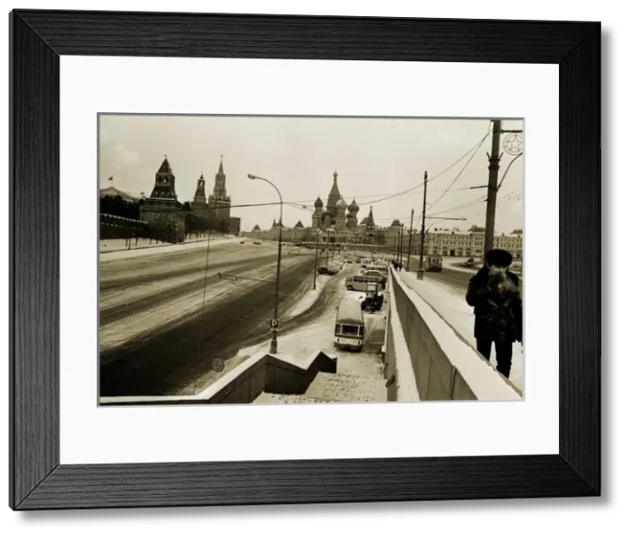 Framed Print : Red Square, Moscow - St. Basils and The Kremlin Framed Print : Red Square, Moscow - St. Basils and The Kremlin