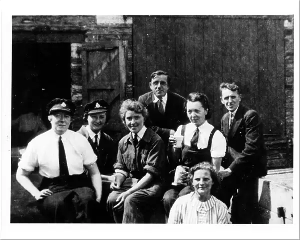 Women police officers and others, Isle of Man, WW2