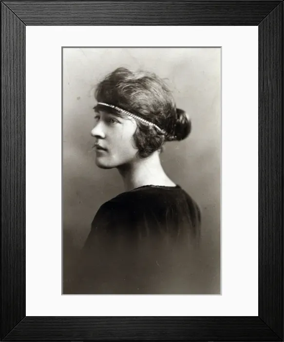 Framed Print : Flapper of the 1920s Framed Print : Flapper of the 1920s