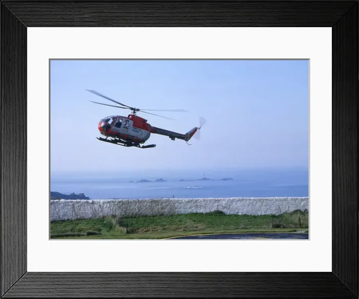 Framed Print : Trinity House Service Helicopter of Sennen Framed Print : Trinity House Service Helicopter of Sennen