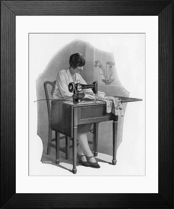 Framed Print : Singer Sewing Machine - model 66K Framed Print : Singer Sewing Machine - model 66K