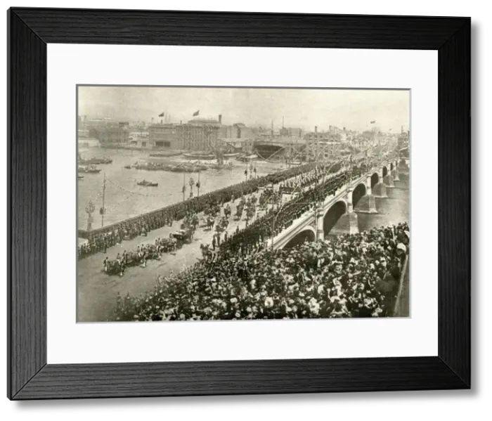 Framed Print : The Royal Procession Crossing Westminster Bridge Framed Print : The Royal Procession Crossing Westminster Bridge