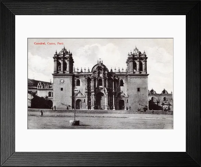Framed Print : Cathedral in Cusco, Peru, South America Framed Print : Cathedral in Cusco, Peru, South America
