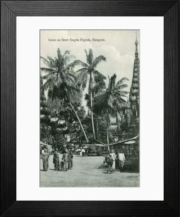 Framed Print : Myanmar - Yangon - Shwedagon Pagoda Framed Print : Myanmar - Yangon - Shwedagon Pagoda