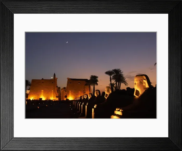 Framed Print : Temple of Luxor. Night view of the monumental entrance Framed Print : Temple of Luxor. Night view of the monumental entrance