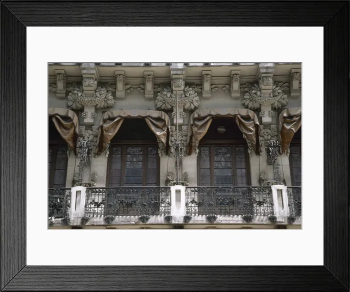 Framed Print : Spain. Zaragoza. Commercial Casino. Detail of the facade, de Framed Print : Spain. Zaragoza. Commercial Casino. Detail of the facade, de
