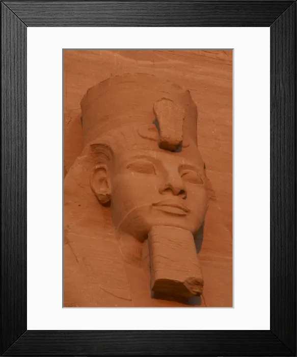 Framed Print : Egyptian art. Great Temple of Ramses II. Colossal statues de Framed Print : Egyptian art. Great Temple of Ramses II. Colossal statues de