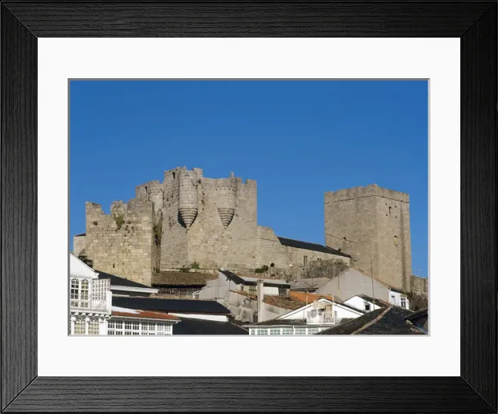 Framed Print : Spain. Castro Caldelas. Castle Framed Print : Spain. Castro Caldelas. Castle