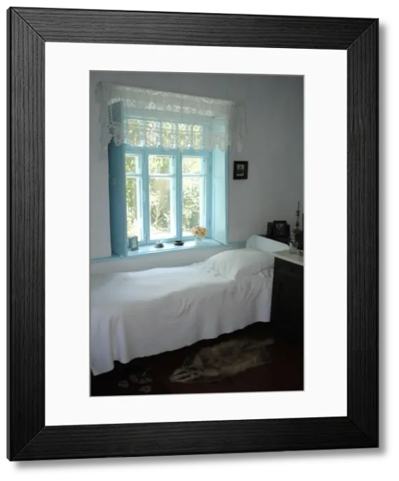 Framed Print : Ukraine. Feodosiya. Alexander Grin House-Museum Framed Print : Ukraine. Feodosiya. Alexander Grin House-Museum