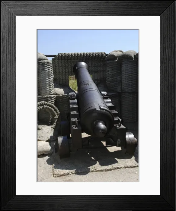 Framed Print : Cannon used to defend the city during the siege of Sevastopo Framed Print : Cannon used to defend the city during the siege of Sevastopo