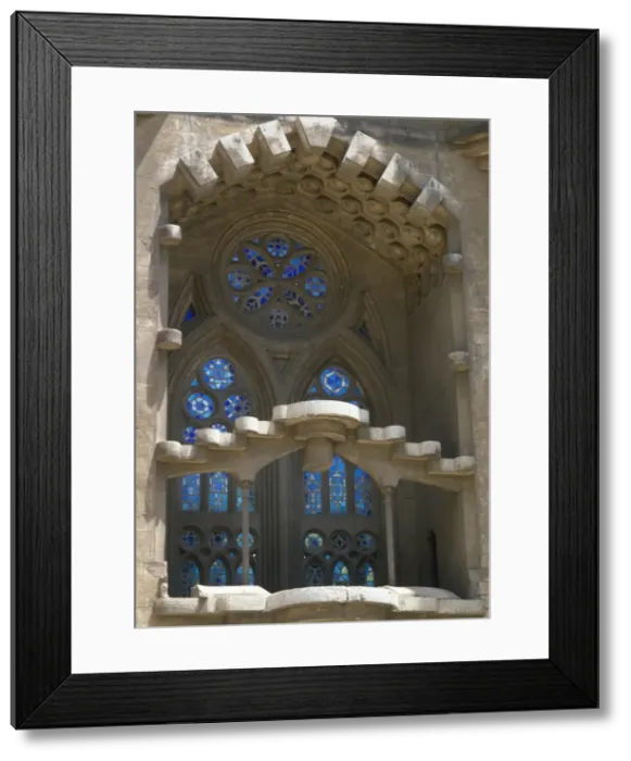 Framed Print : Spain. Barcelona. Basilica and Expiatory Church of the Holy Framed Print : Spain. Barcelona. Basilica and Expiatory Church of the Holy