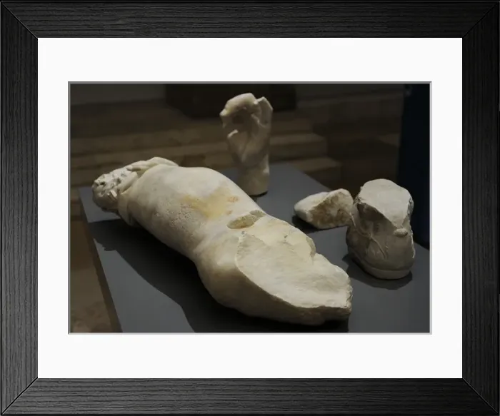 Framed Print : Fragments from colossal emperor statues of Trajan and Hadria Framed Print : Fragments from colossal emperor statues of Trajan and Hadria