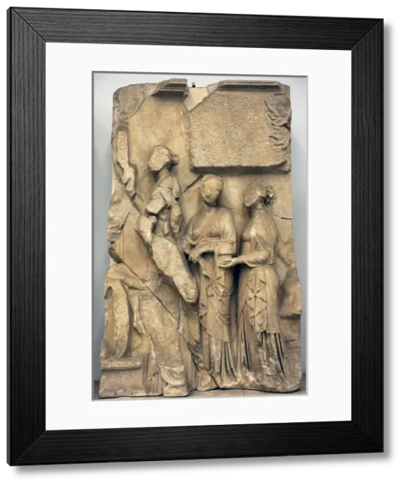 Framed Print : Pergamon Altar. Telephos Frieze. Detail Framed Print : Pergamon Altar. Telephos Frieze. Detail