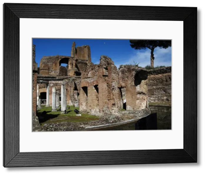 Framed Print : Hadrians Villa. Maritime Theatre. 2nd century. Italy Framed Print : Hadrians Villa. Maritime Theatre. 2nd century. Italy