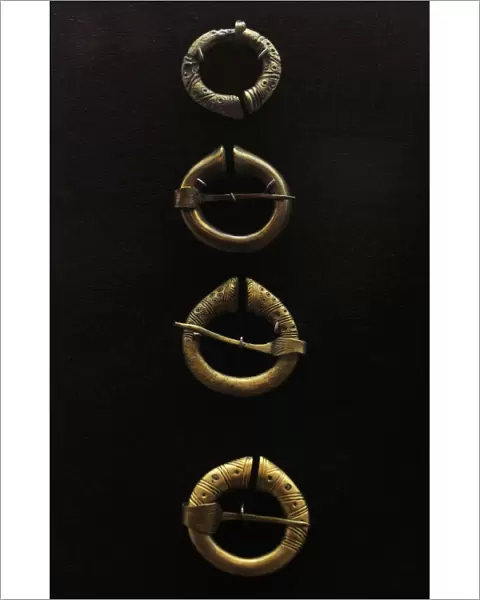Jewels. 12th-13th Centuries. Museum of History and Navigatio