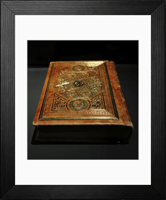 Framed Print : King Abdulaziz Quran. Early 20th century. Riyadh. Saudi Arab Framed Print : King Abdulaziz Quran. Early 20th century. Riyadh. Saudi Arab