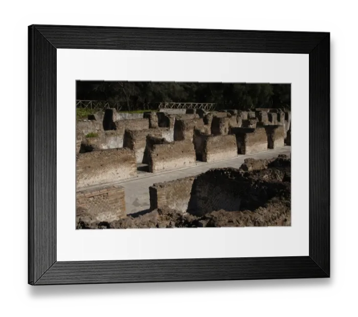 Framed Print : Hadrians Villa. Hospitalia. 2nd century. Italy Framed Print : Hadrians Villa. Hospitalia. 2nd century. Italy