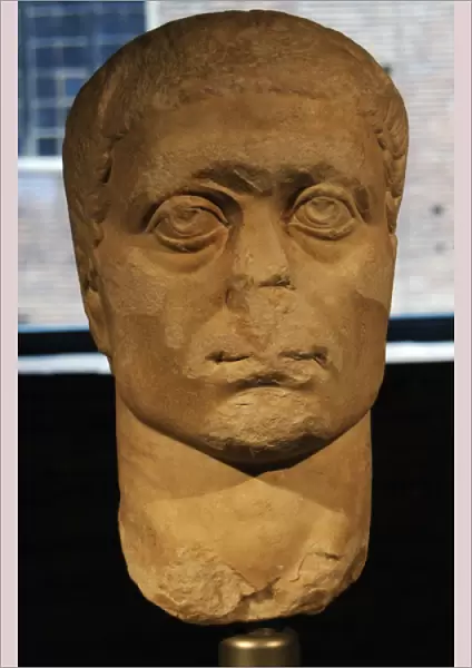 Bust of Roman emperor Constantine the Great (c. 272-337). Rom