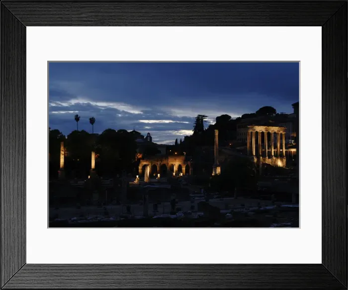 Framed Print : Rome. Night view of the Roman Forum Framed Print : Rome. Night view of the Roman Forum