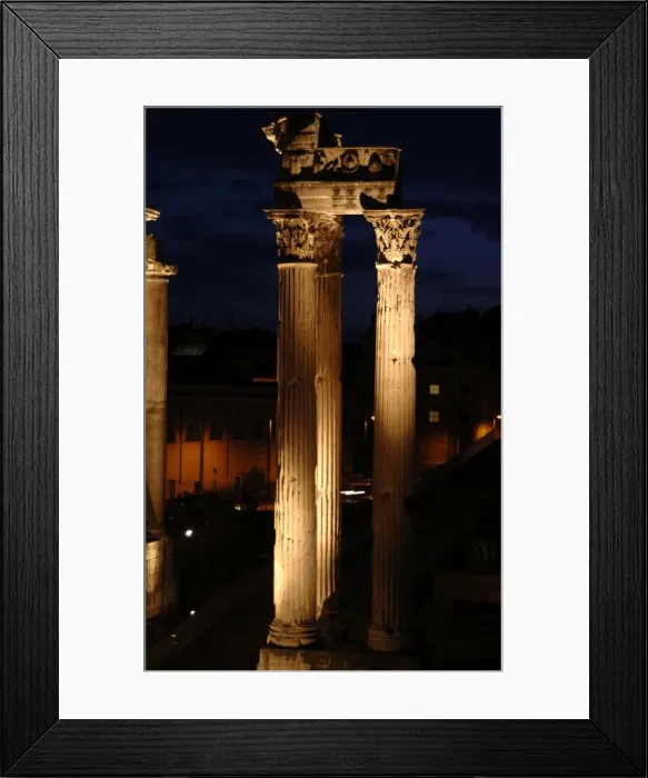 Framed Print : Rome. Roman Forum. Night view of the Temple of Concord Framed Print : Rome. Roman Forum. Night view of the Temple of Concord