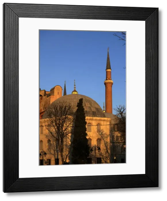 Framed Print : Turkey. Istanbul. Hagia Sophia. Designed by Isidore fo Milet Framed Print : Turkey. Istanbul. Hagia Sophia. Designed by Isidore fo Milet